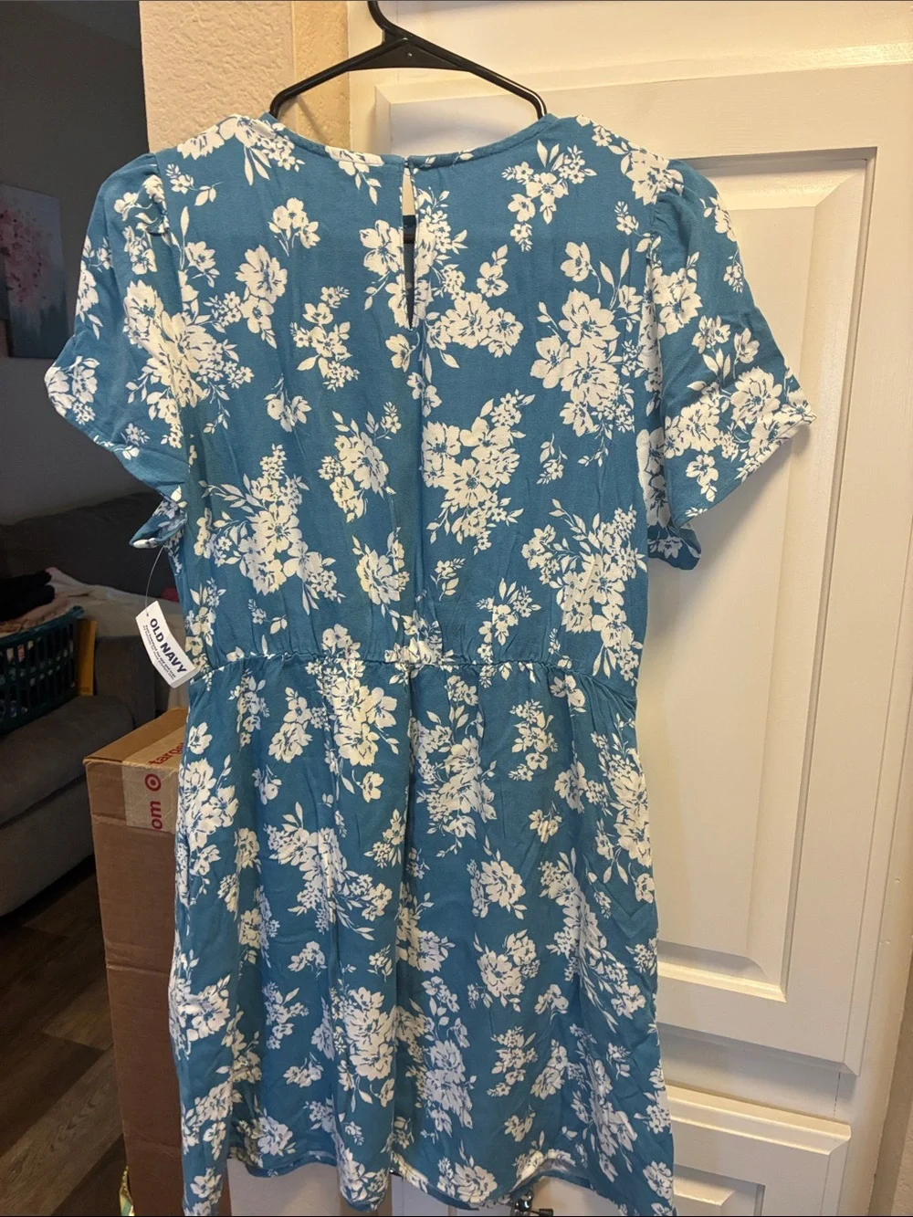 Old Navy blue and white bold floral Printed Crepe Mini Dress w/ pockets  NWT